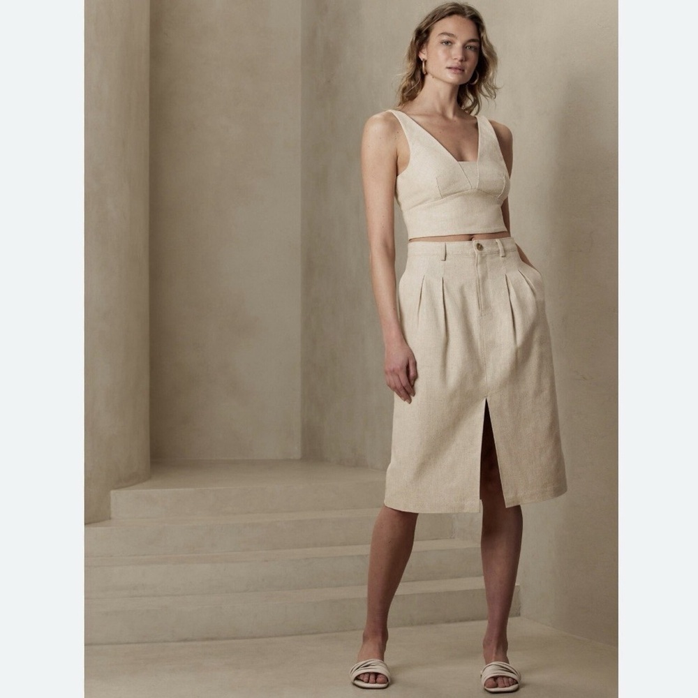 Banana republic factory Elegant Cream Skirt+top set
